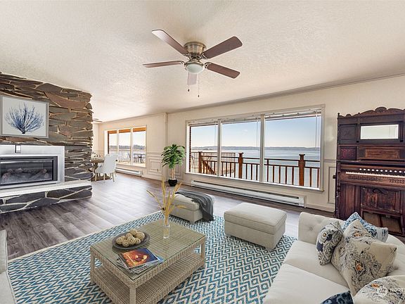 5th image of 404 39th Street NW
