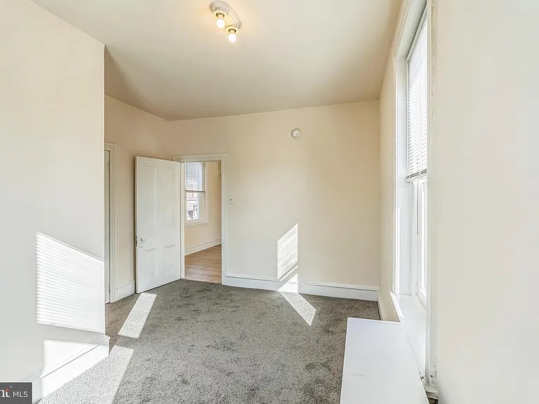 459 Martin St #2R — Photo 11