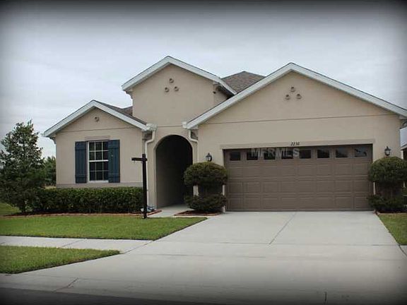 4th image of 2236 Geneva Dr