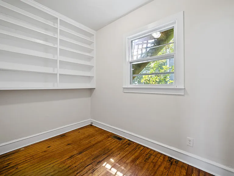 34-36 S Woodland Ave #34 — Photo 14