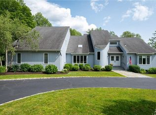 47 Pheasant Run Rd, Pleasantville, NY 10570