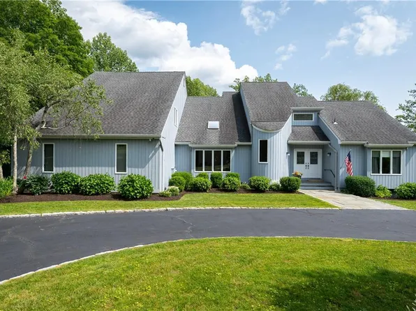 47 Pheasant Run Road, Pleasantville, NY 10570