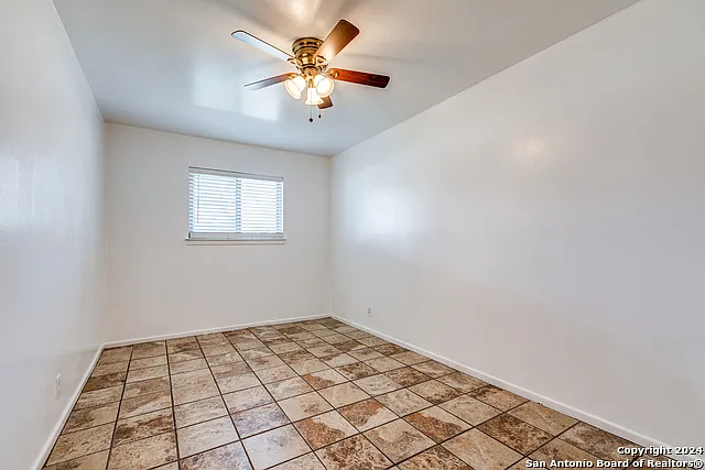 123 Stardream Dr — Photo 16