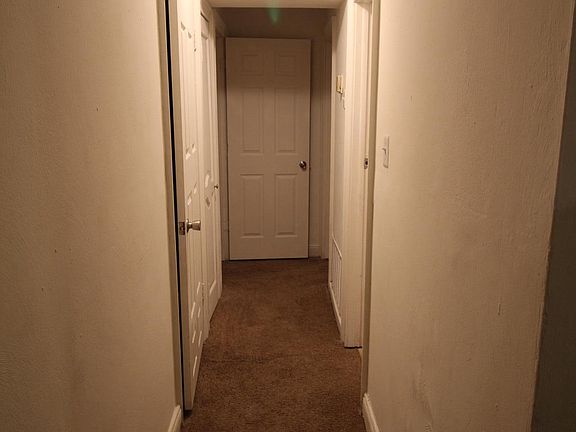 3rd image of 2326 Westminster Ave #B