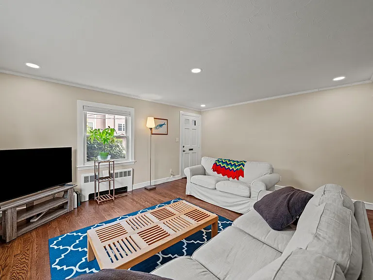 197 Lowell St #1 — Photo 2