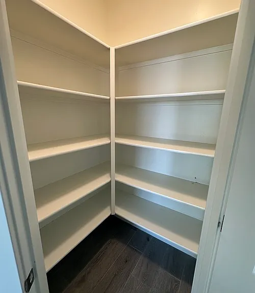 5814 E Lockwood St — Photo 3