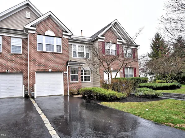 33 Simons Way #61, Huntingdon Valley, PA 19006