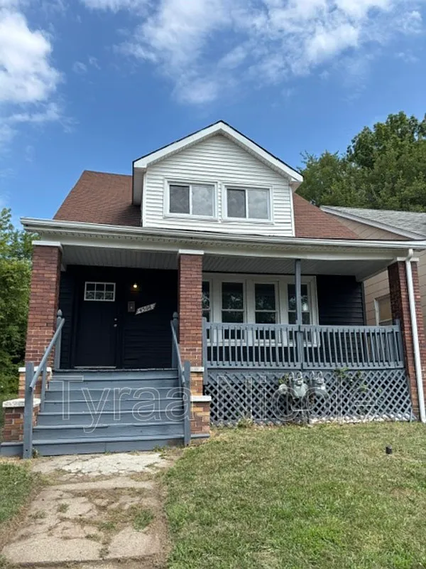 4 bed, 1.5 bath, 1538 sqft, $1,350 — Photo 1