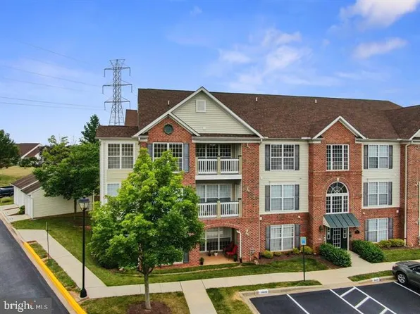 2504 Shelley Cir, Frederick, MD 21702