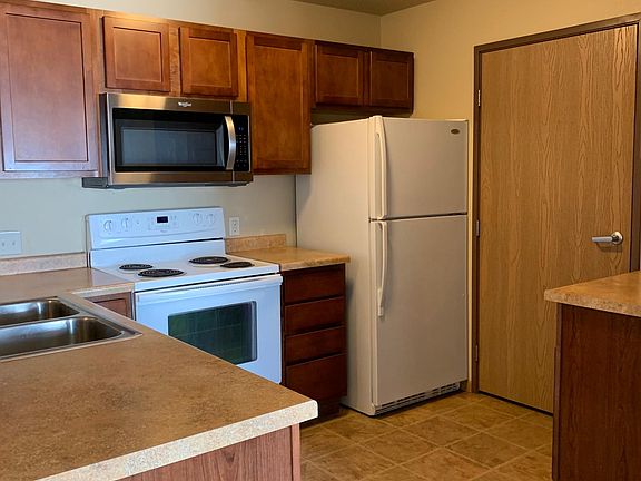 2nd image of 2401 36th St S APT 308