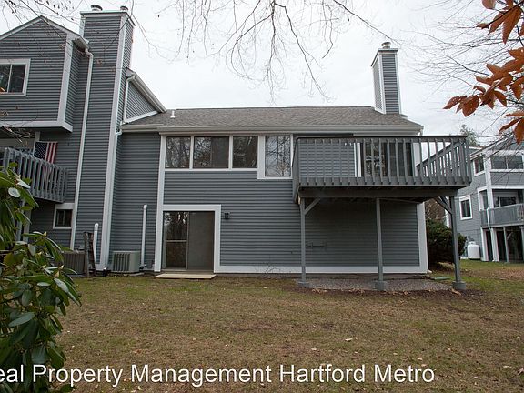 2nd image of 42 Old Mill Ct