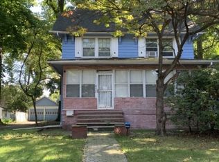 422 N Walnut St, East Orange, NJ 07017