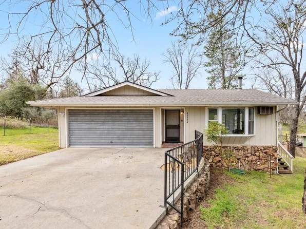 49974 Pierce Cir, Oakhurst, CA 93644