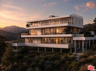 1510 N Tigertail Rd, Los Angeles, CA 90049
