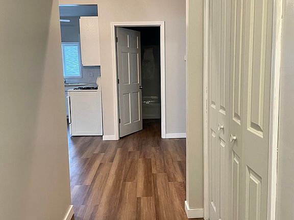 4th image of 816 S Pearl St