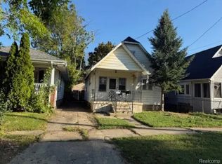 942 Remington Ave, Flint, MI 48507