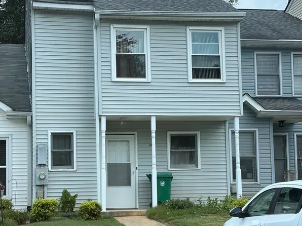 2268 Wellington Cir, Lithonia, GA 30058