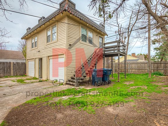 3rd image of 2843 NW 18th St #1