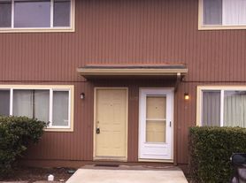 1678 Hayes St, Eugene, OR