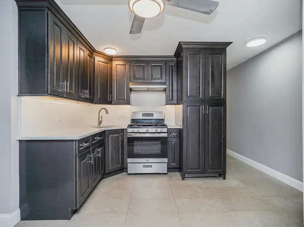 200 Bay 7th Street image 24 of 49