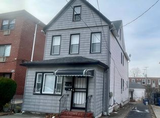6138 167th St, Fresh Meadows, NY 11365