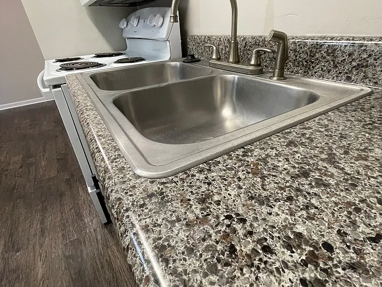Oak Terrace Apartments — Photo 20