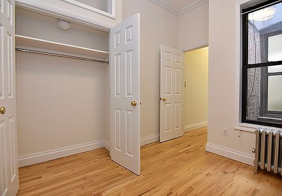 4th image of 138 W 133rd St #4A