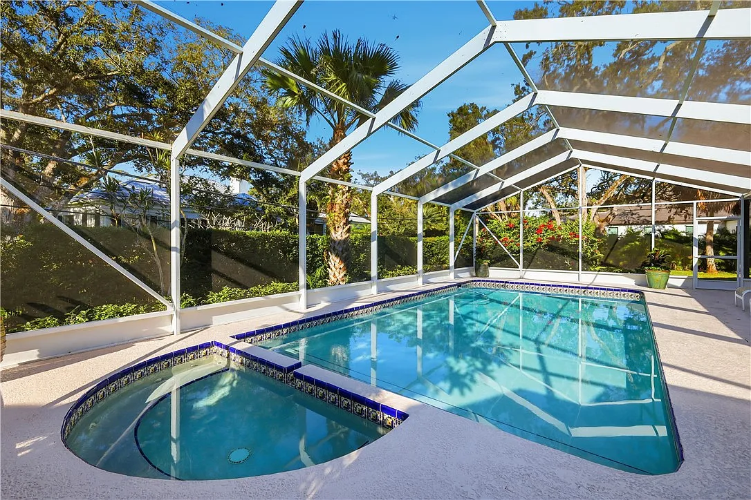 3 bed, 2.5 bath, 2569 sqft, $12,000 — Photo 1