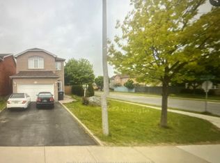 14 Winterberry Gate, Brampton, ON L6R 2M8
