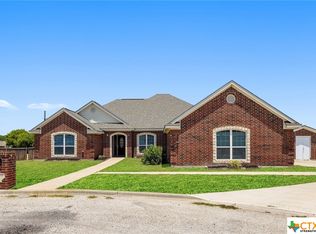 802 Aubrey Cir, Troy, TX 76579