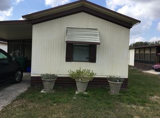 711 Live Oak Ln, Wildwood, FL 34785