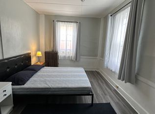 9 Durkee St #5, Windsor, VT 05089