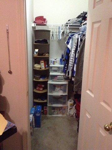 2nd image of 215F University Vlg