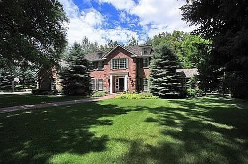 1st image of 5542 S Walker Woods Ln