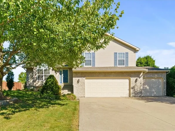1612 NE Chowning Dr, Kansas City, MO 64155