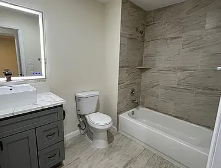 355 North 18th Street Unit 2101 — Photo 4