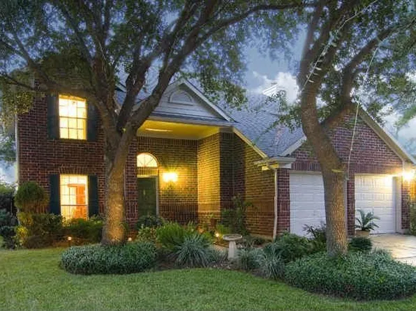 19615 Kilborne Park Ln, Spring, TX 77379