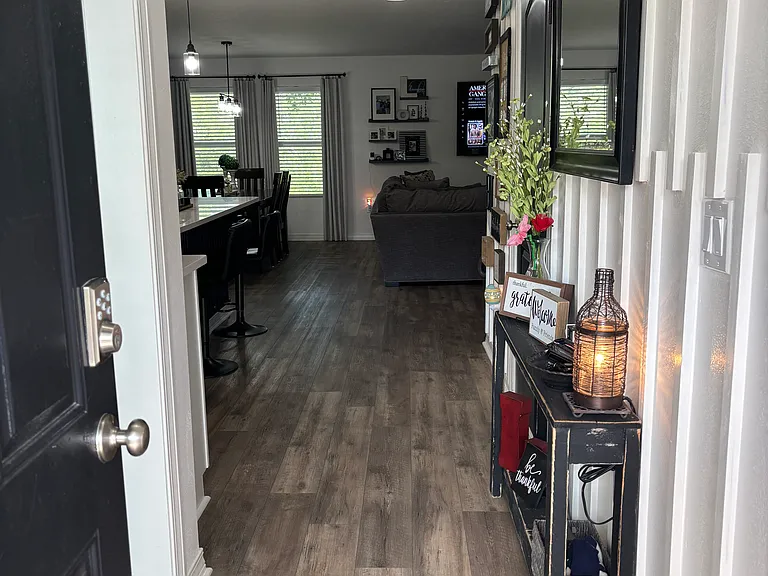 4884 Kensington Ln — Photo 4