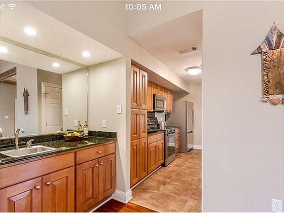 4th image of 54 N Court Villa Dr