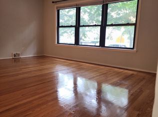 6158 N Hoyne Ave #1, Chicago, IL 60659