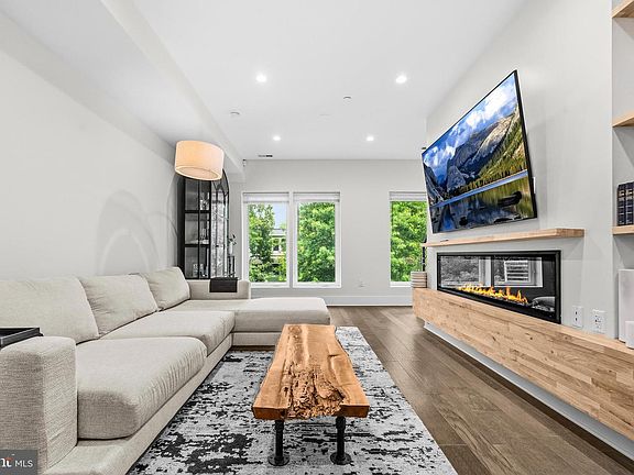 5th image of 1241 Oates St NE #2
