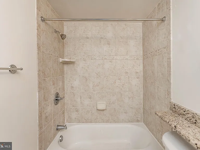 4801 Fairmont Ave #713 — Photo 13