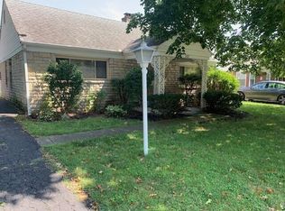 100 Ashburton Rd, Columbus, OH 43213