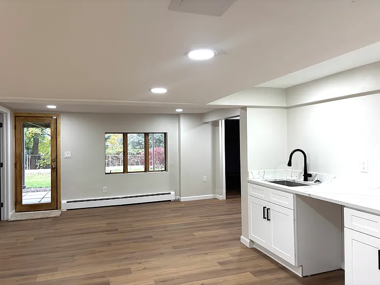 338 Langley Rd — Photo 16