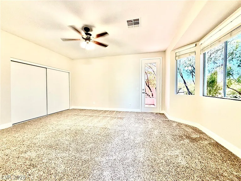 3347 Chesterbrook Ct — Photo 25