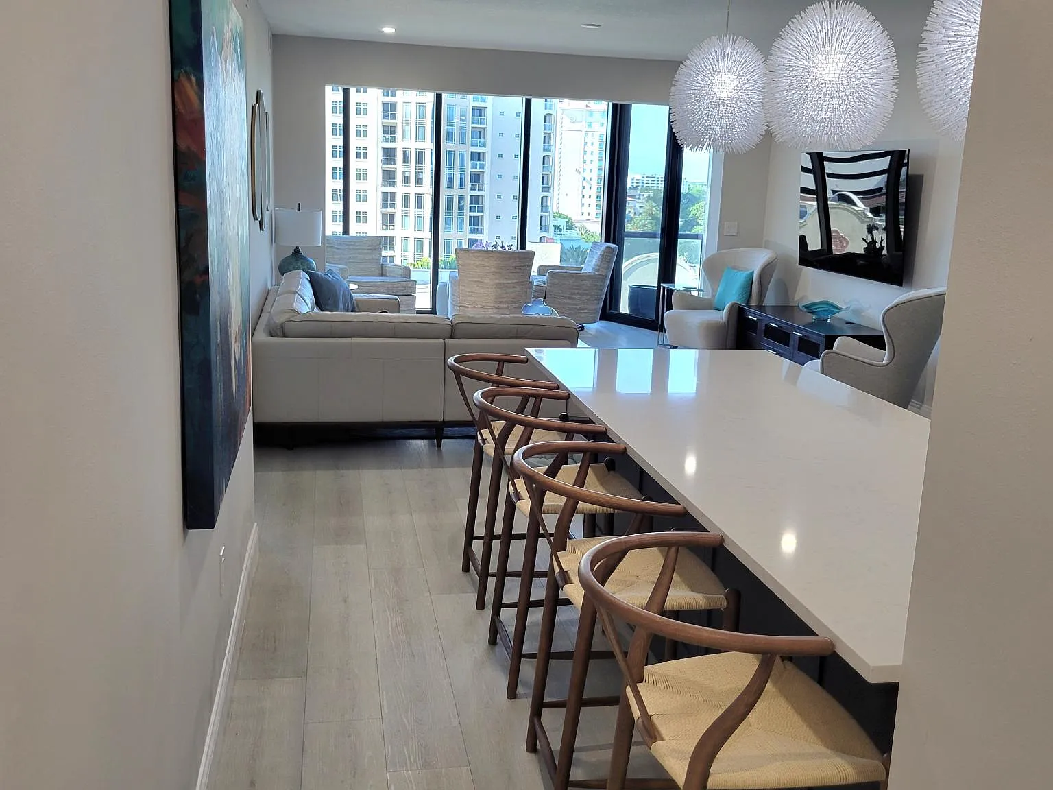 1 Beach Dr SE — Photo 3