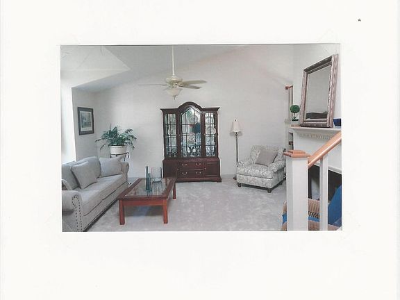 4th image of 789 Twin Fox Dr