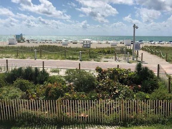3rd image of 465 Ocean Dr APT 304