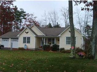 2 Jordan Dr, Biddeford, ME 04005