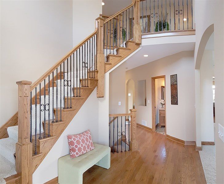 1st image of 16735 W Deerwood Dr